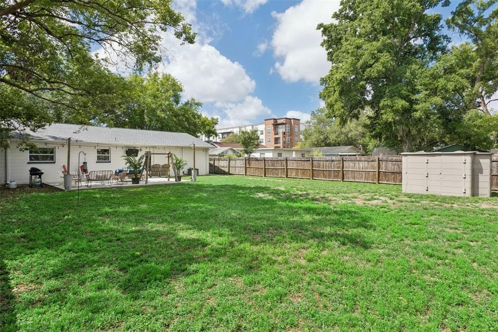 Activo con contrato: $424,900 (3 camas, 2 baños, 1400 Pies cuadrados)