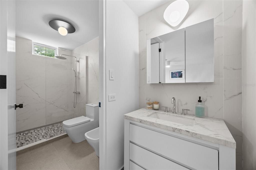 En Venta: $850,000 (3 camas, 2 baños, 1469 Pies cuadrados)
