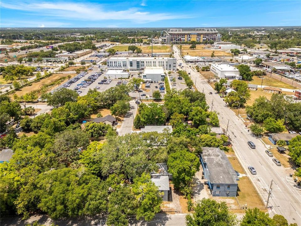 Activo con contrato: $325,000 (4 camas, 0 baños, 1200 Pies cuadrados)