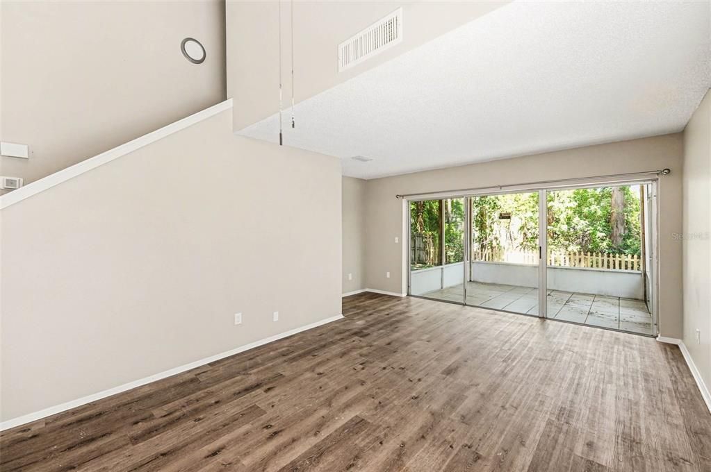 For Sale: $279,900 (3 beds, 2 baths, 1314 Square Feet)