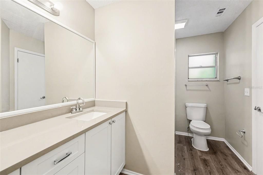 For Sale: $279,900 (3 beds, 2 baths, 1314 Square Feet)