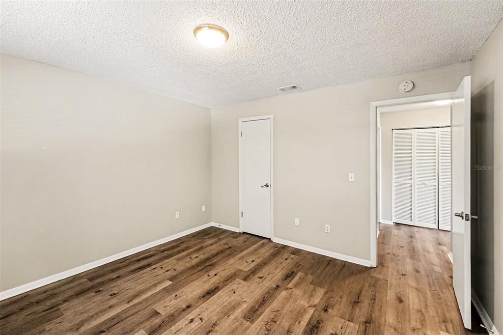 For Sale: $279,900 (3 beds, 2 baths, 1314 Square Feet)