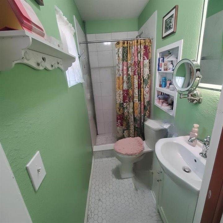 En Venta: $346,000 (3 camas, 2 baños, 1435 Pies cuadrados)