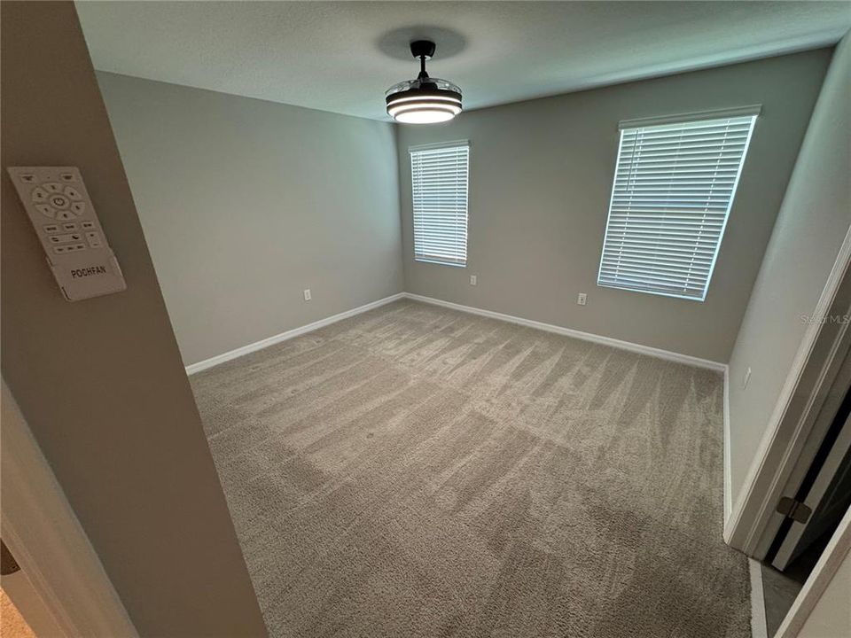 For Rent: $2,100 (3 beds, 2 baths, 1539 Square Feet)