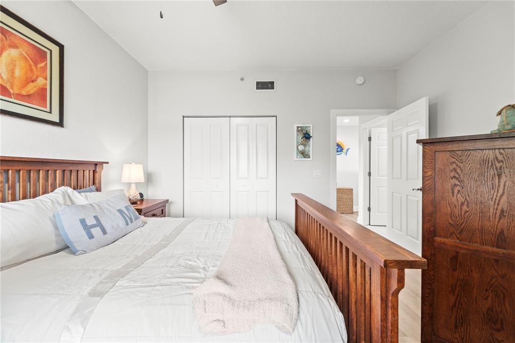 For Sale: $825,000 (2 beds, 2 baths, 1505 Square Feet)