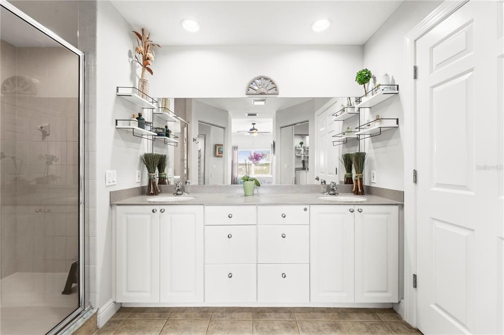 For Sale: $825,000 (2 beds, 2 baths, 1505 Square Feet)