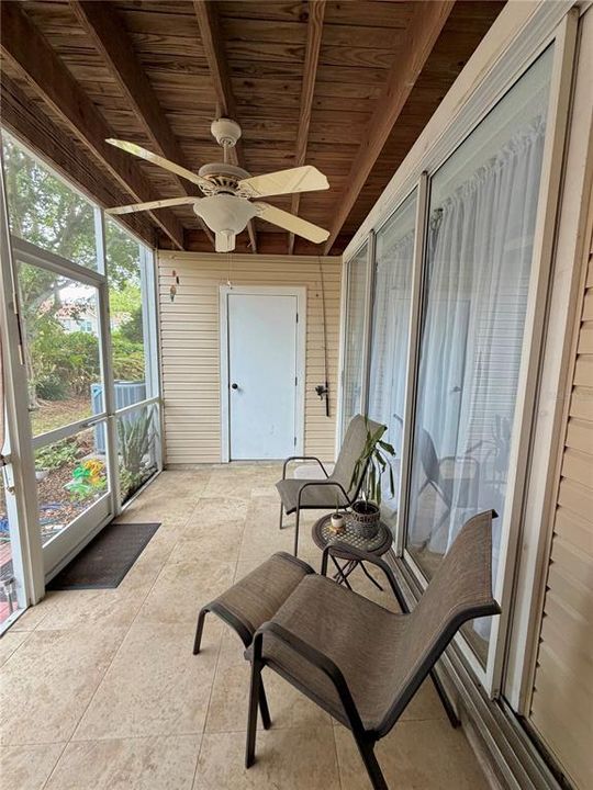 Active With Contract: $246,900 (2 beds, 1 baths, 1190 Square Feet)