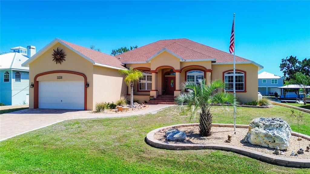 En Venta: $1,699,000 (3 camas, 3 baños, 2656 Pies cuadrados)