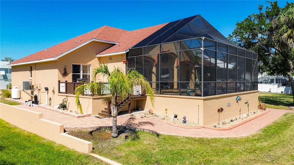 En Venta: $1,699,000 (3 camas, 3 baños, 2656 Pies cuadrados)