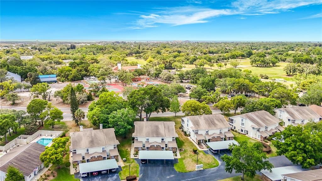 Active With Contract: $134,900 (2 beds, 2 baths, 1123 Square Feet)
