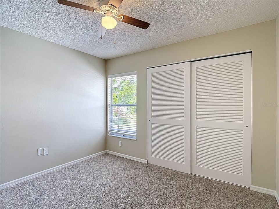 Active With Contract: $134,900 (2 beds, 2 baths, 1123 Square Feet)