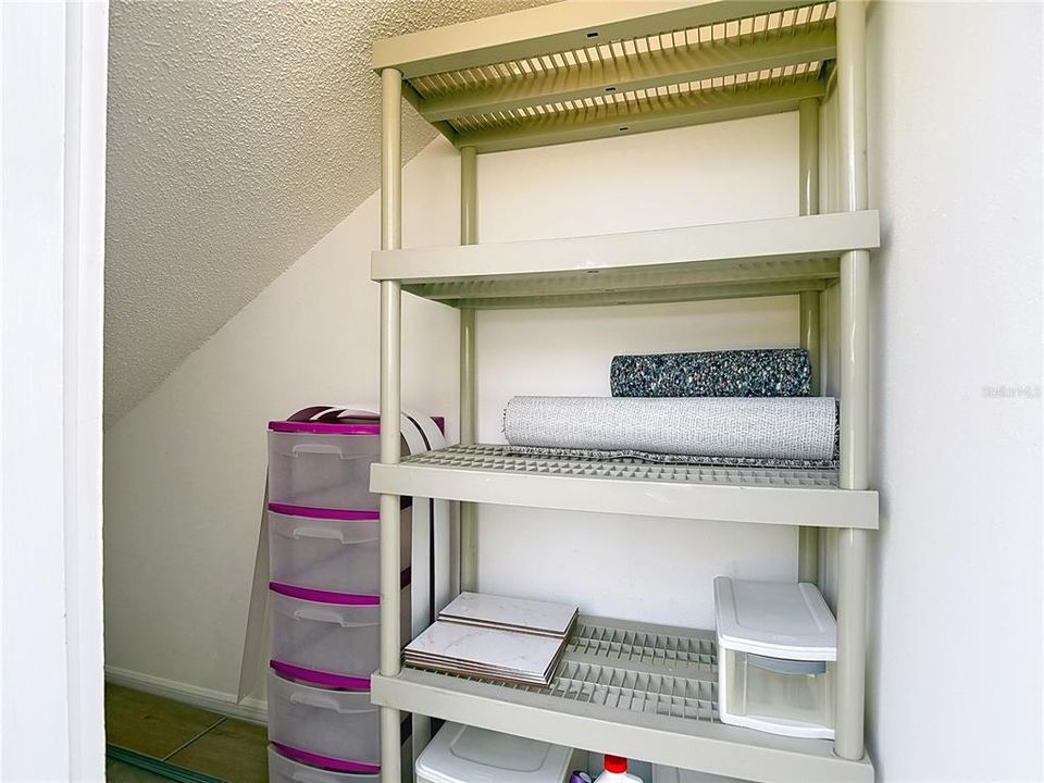 Active With Contract: $134,900 (2 beds, 2 baths, 1123 Square Feet)