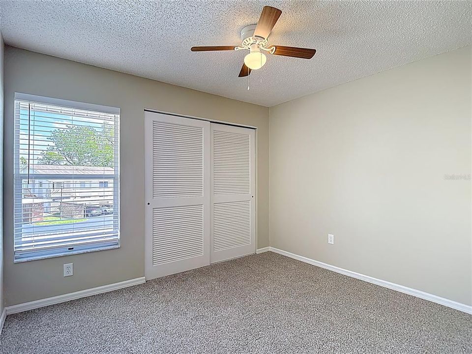 Active With Contract: $134,900 (2 beds, 2 baths, 1123 Square Feet)