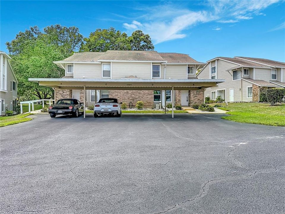 Active With Contract: $134,900 (2 beds, 2 baths, 1123 Square Feet)