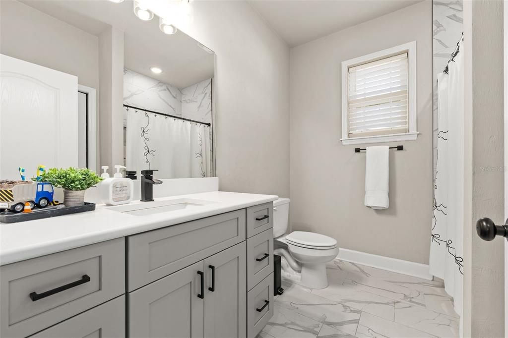For Rent: $2,950 (4 beds, 3 baths, 2104 Square Feet)