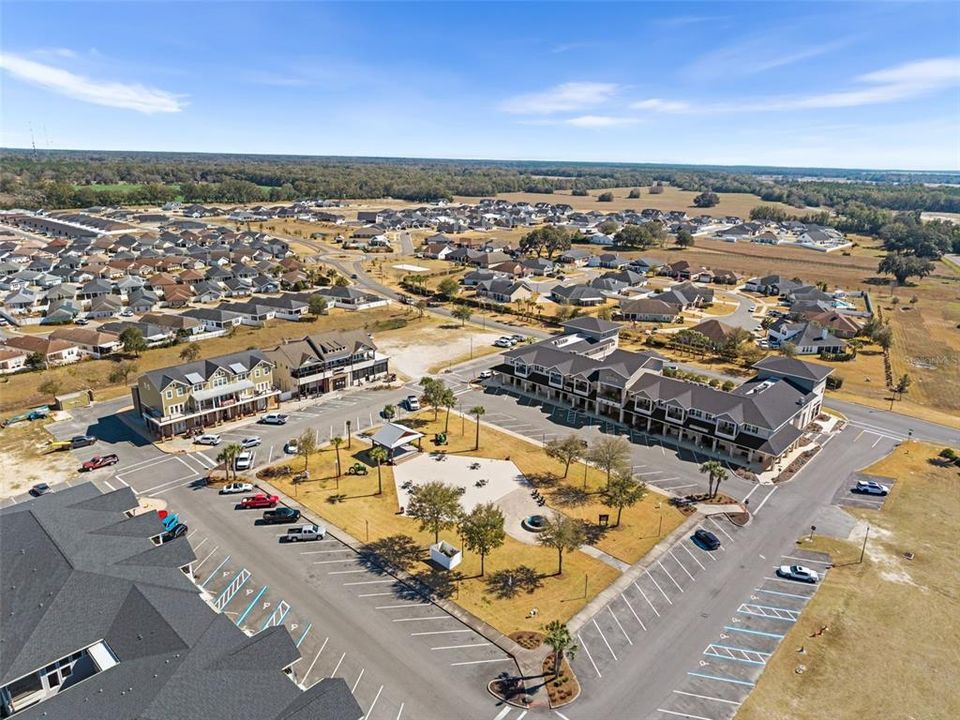 For Rent: $2,950 (4 beds, 3 baths, 2104 Square Feet)