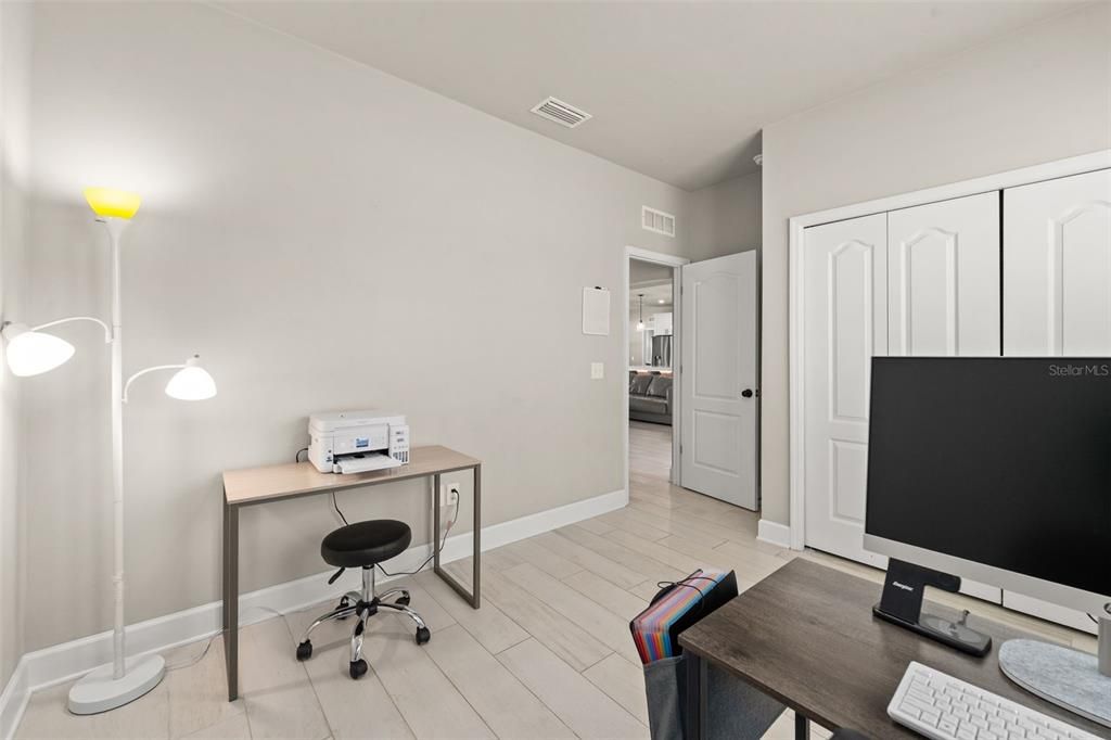For Rent: $2,950 (4 beds, 3 baths, 2104 Square Feet)