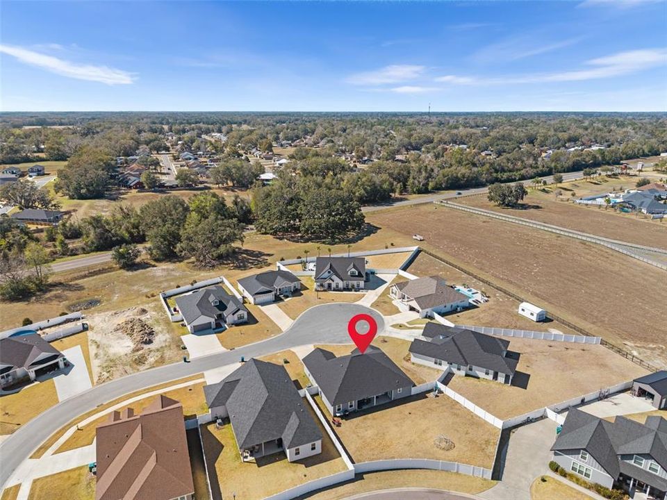 For Rent: $2,950 (4 beds, 3 baths, 2104 Square Feet)