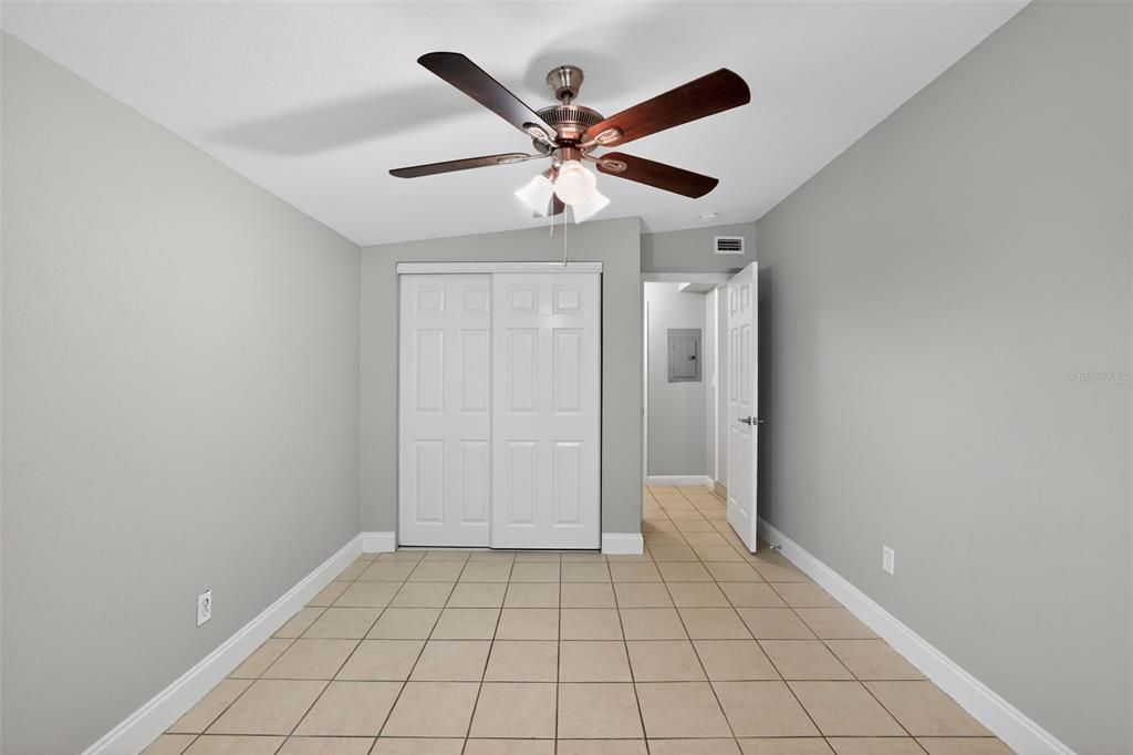 Active With Contract: $299,900 (3 beds, 2 baths, 1176 Square Feet)