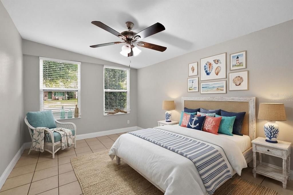 Active With Contract: $299,900 (3 beds, 2 baths, 1176 Square Feet)