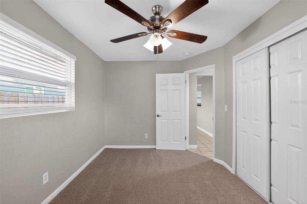 Active With Contract: $299,900 (3 beds, 2 baths, 1176 Square Feet)