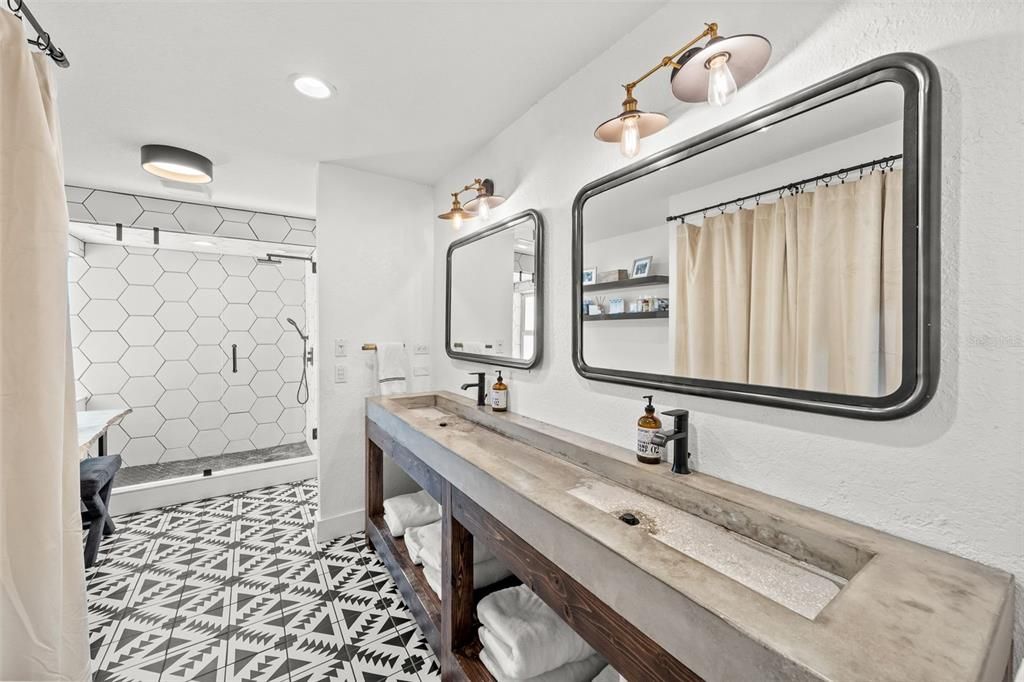 En Venta: $3,750,000 (0 camas, 0 baños, 6437 Pies cuadrados)