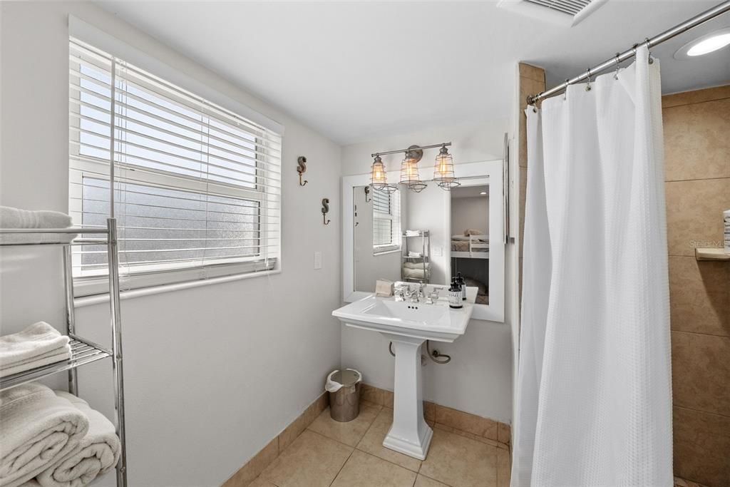 En Venta: $3,750,000 (0 camas, 0 baños, 6437 Pies cuadrados)