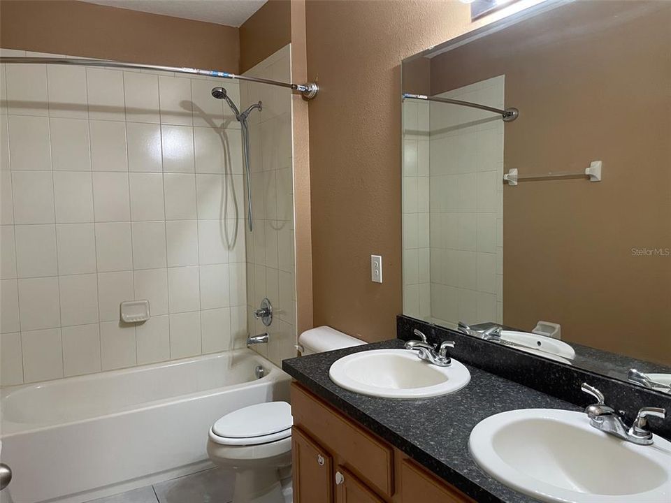 Active With Contract: $2,100 (3 beds, 2 baths, 1690 Square Feet)
