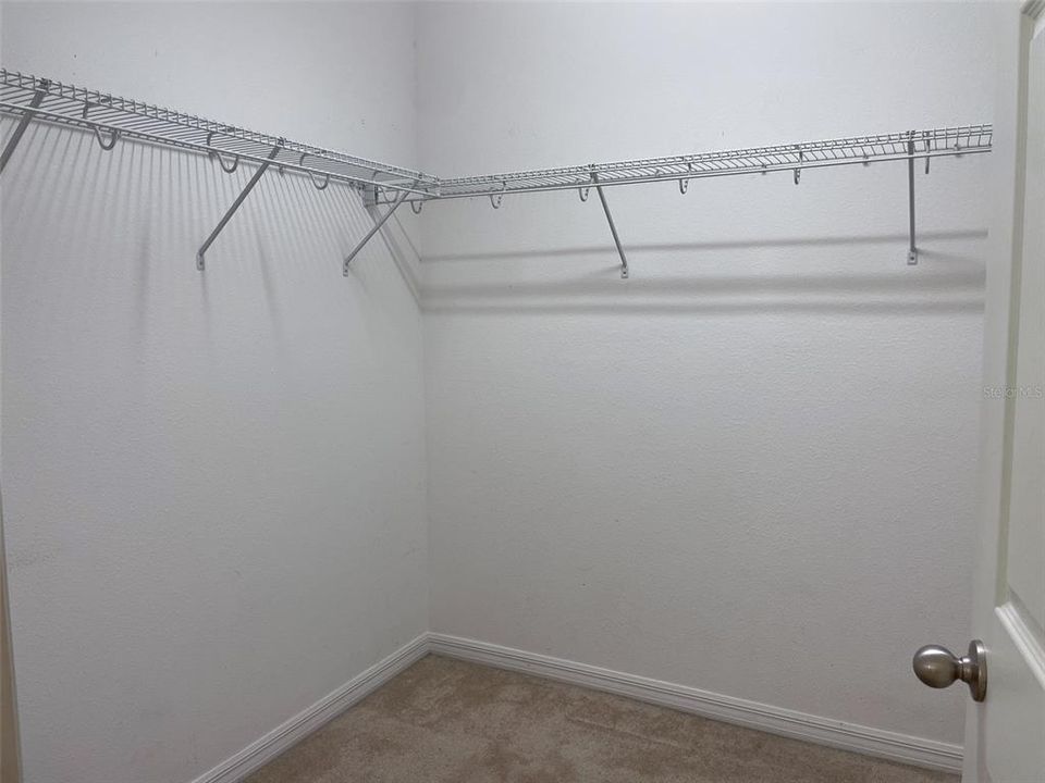 Active With Contract: $2,100 (3 beds, 2 baths, 1690 Square Feet)