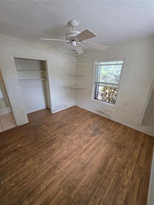 На продажу: $179,900 (3 спален, 2 ванн, 1148 Квадратных фут)