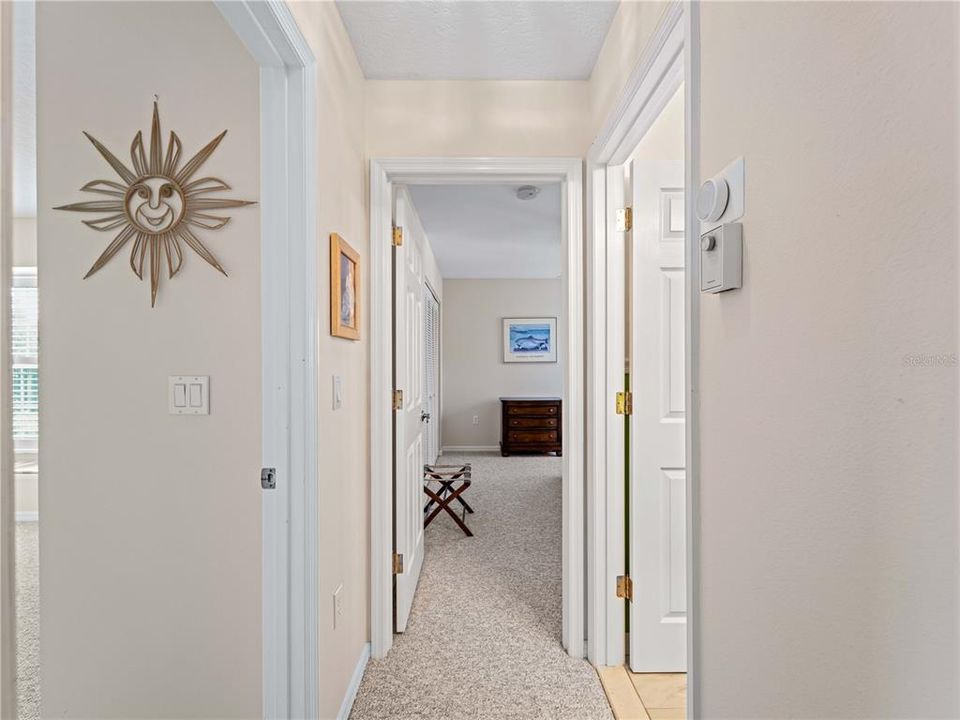 En Venta: $1,195,000 (4 camas, 2 baños, 2566 Pies cuadrados)