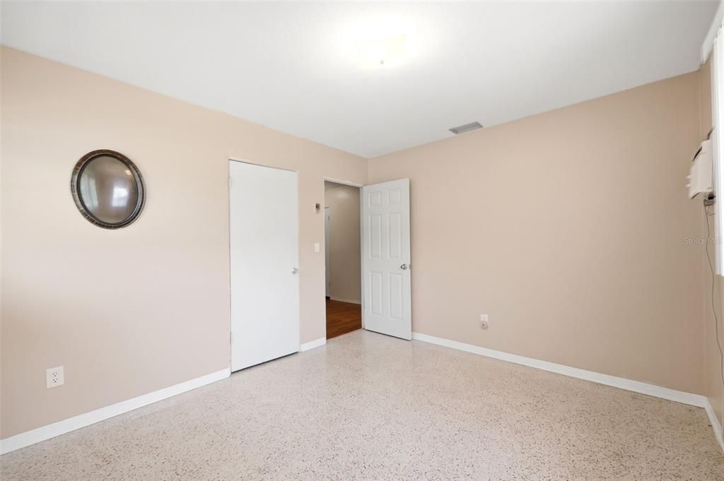 En Venta: $190,000 (3 camas, 2 baños, 1625 Pies cuadrados)