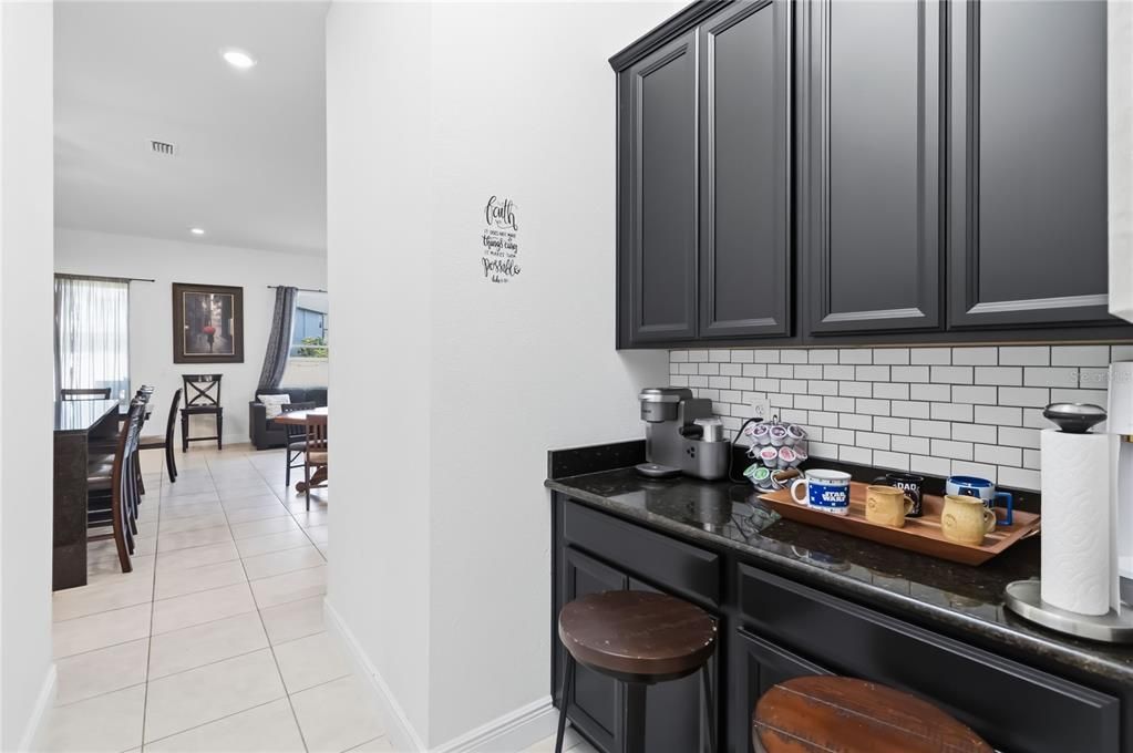 For Sale: $1,275,000 (7 beds, 5 baths, 4933 Square Feet)