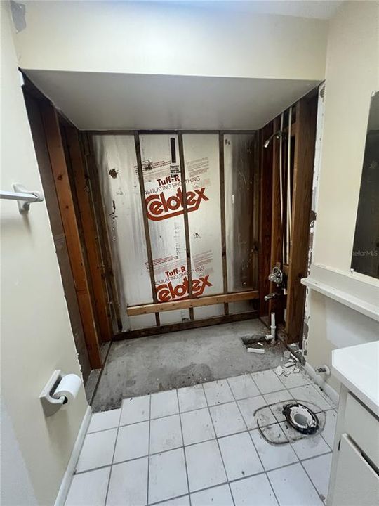 На продажу: $239,000 (3 спален, 2 ванн, 1484 Квадратных фут)