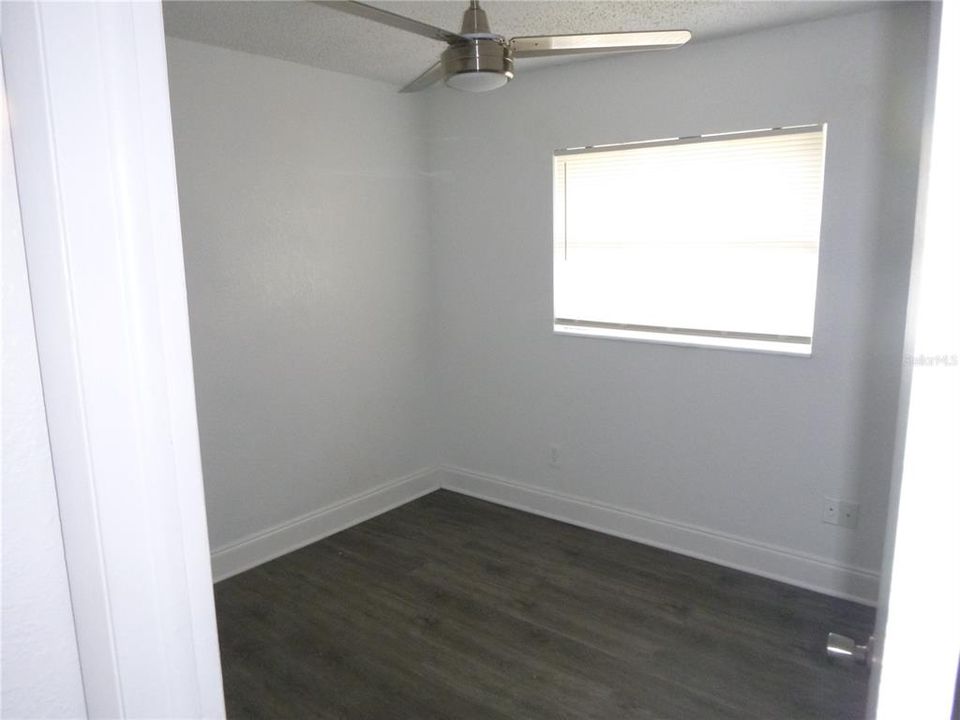 Active With Contract: $2,300 (4 beds, 2 baths, 1407 Square Feet)