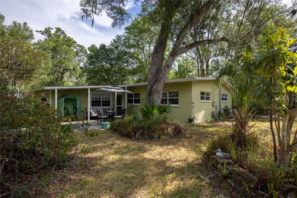 Activo con contrato: $339,000 (3 camas, 2 baños, 1598 Pies cuadrados)
