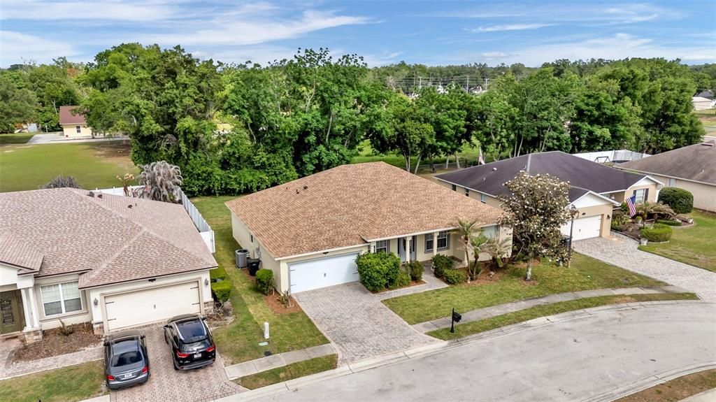 For Sale: $424,900 (4 beds, 3 baths, 2381 Square Feet)