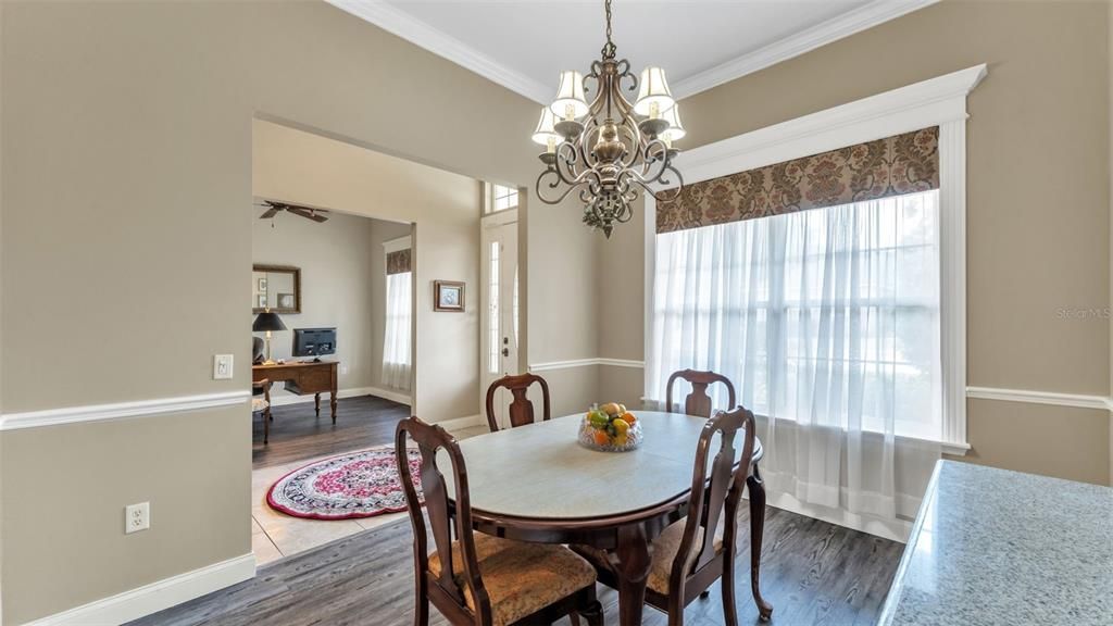 For Sale: $424,900 (4 beds, 3 baths, 2381 Square Feet)