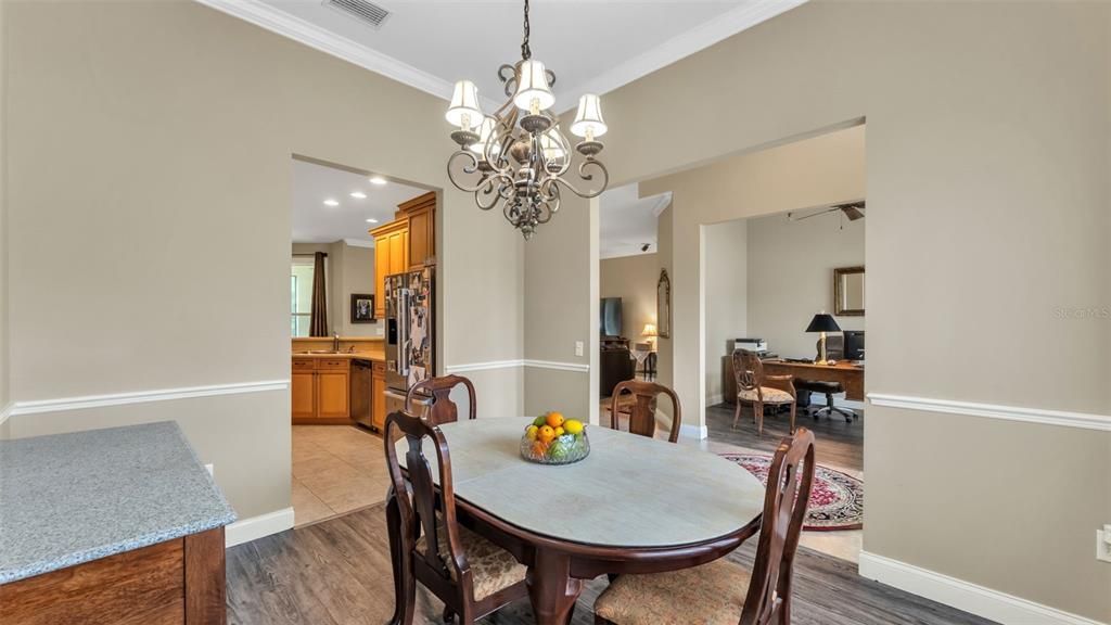 For Sale: $424,900 (4 beds, 3 baths, 2381 Square Feet)