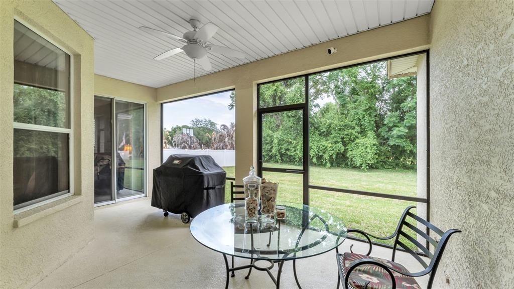 For Sale: $424,900 (4 beds, 3 baths, 2381 Square Feet)