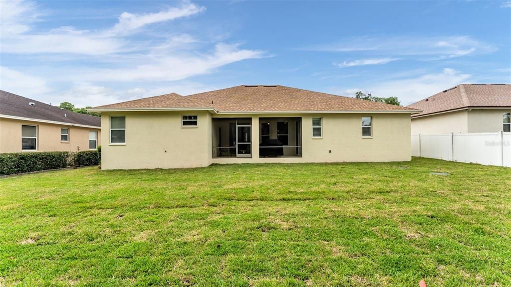For Sale: $424,900 (4 beds, 3 baths, 2381 Square Feet)