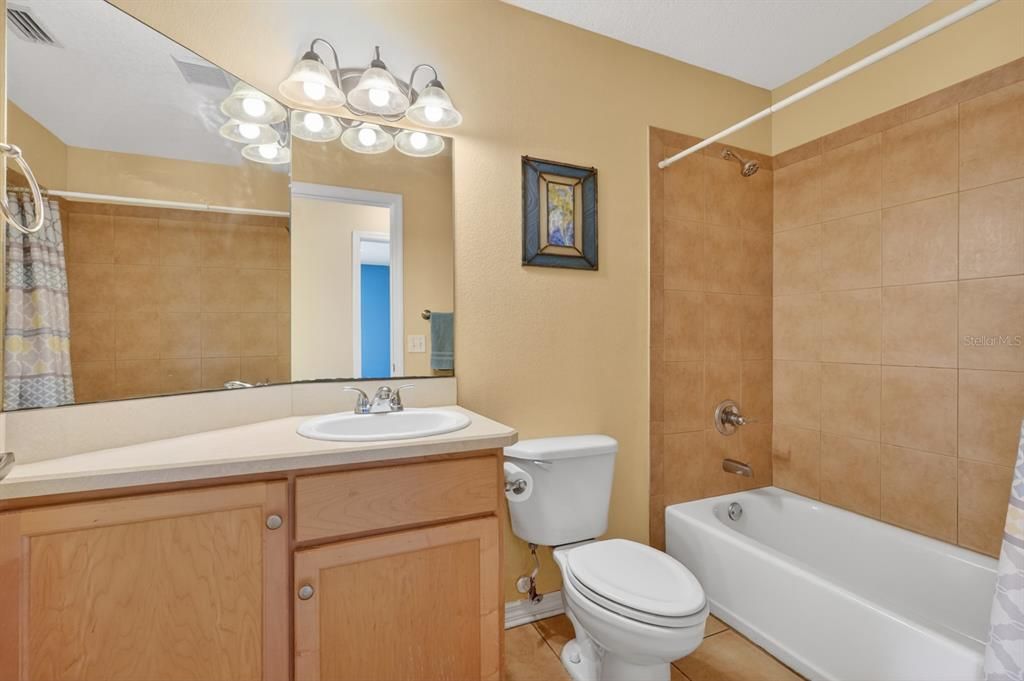 For Sale: $280,000 (3 beds, 2 baths, 1311 Square Feet)