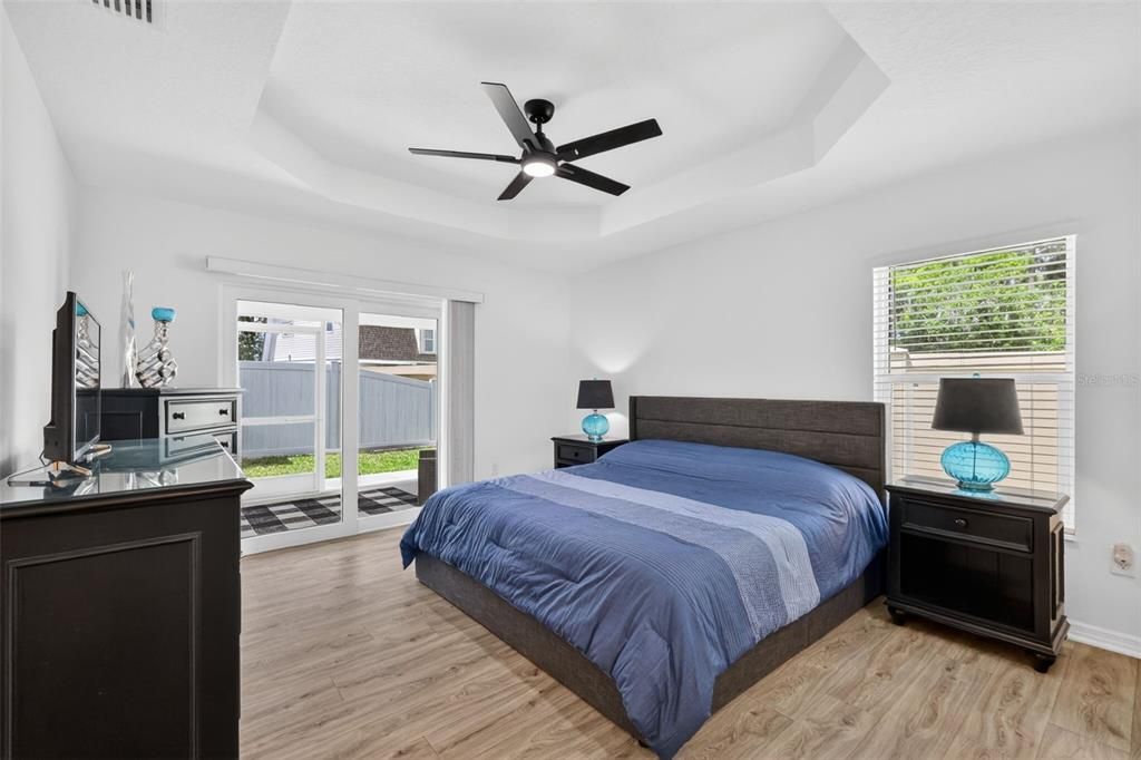 Activo con contrato: $399,900 (3 camas, 2 baños, 1633 Pies cuadrados)