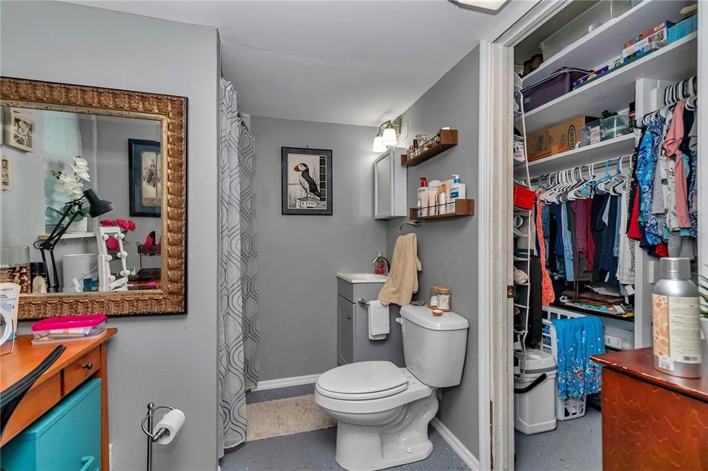 For Sale: $399,900 (0 beds, 0 baths, 2155 Square Feet)