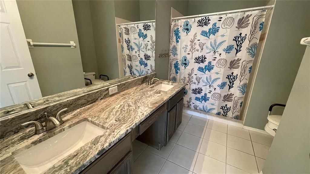 В аренду: $2,995 (3 спален, 2 ванн, 1658 Квадратных фут)