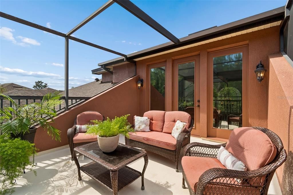 Active With Contract: $1,125,000 (5 beds, 3 baths, 4616 Square Feet)