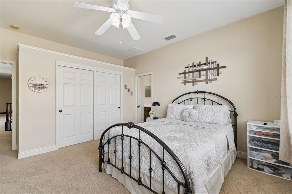 Active With Contract: $1,125,000 (5 beds, 3 baths, 4616 Square Feet)