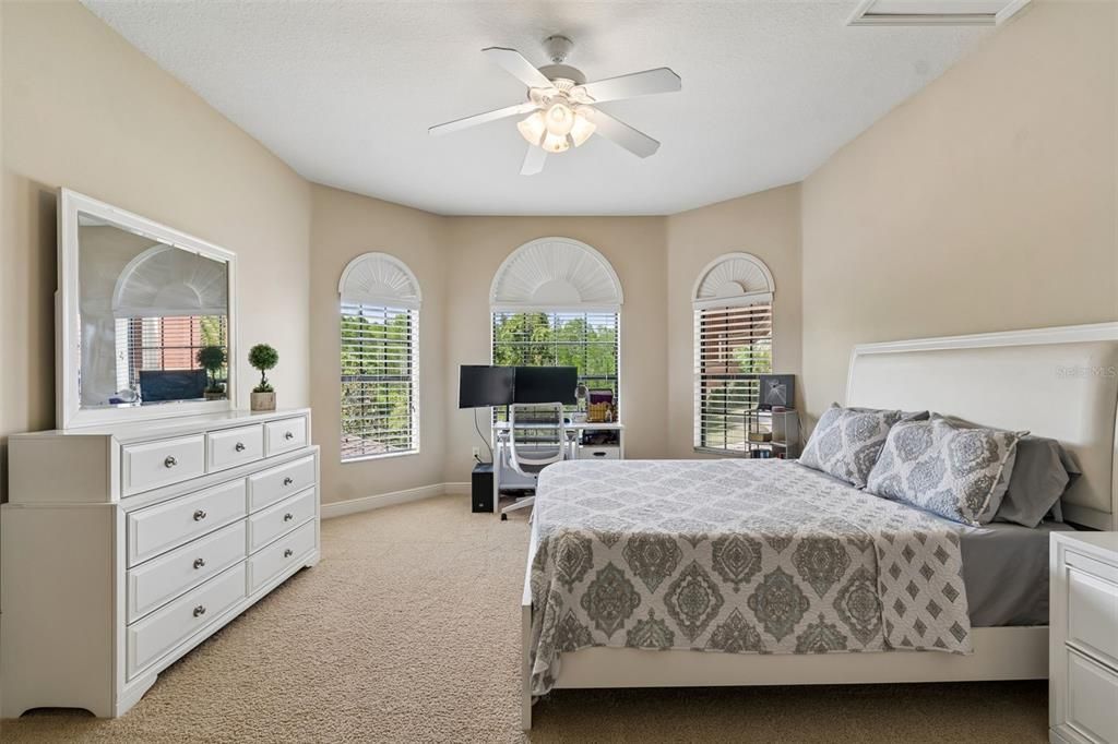 Active With Contract: $1,125,000 (5 beds, 3 baths, 4616 Square Feet)