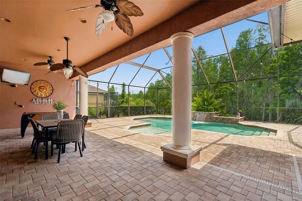 Active With Contract: $1,125,000 (5 beds, 3 baths, 4616 Square Feet)