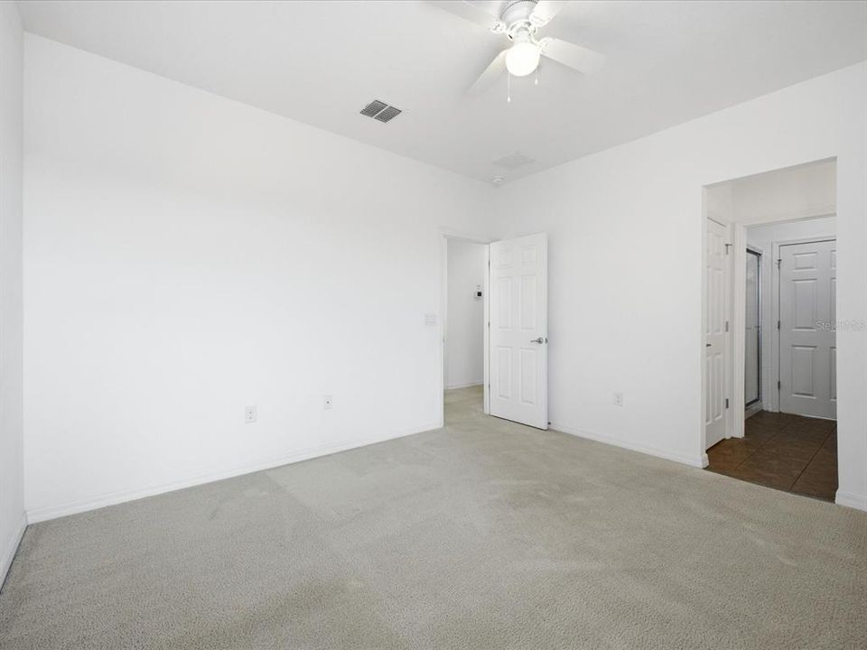 En Venta: $520,000 (5 camas, 4 baños, 2333 Pies cuadrados)
